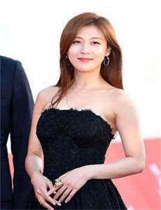 在庄园工作的妻子3